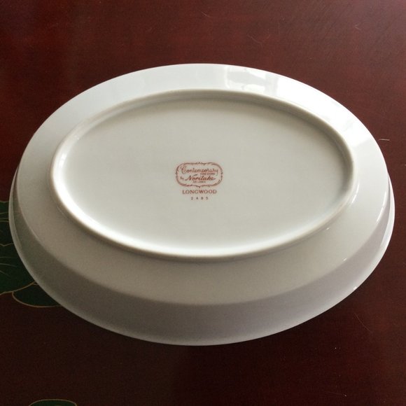 Noritake Longwood 1970's Pattern Serving Vegetable Bowl Purple and Blue Flowers - Picture 5 of 7